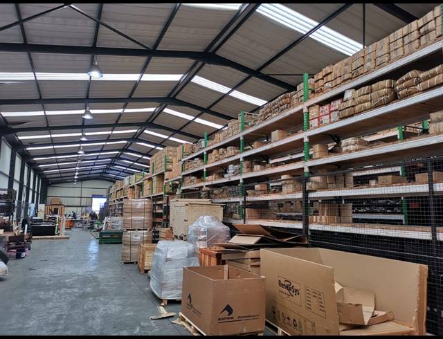 4,575M² WAREHOUSE FOR SALE IN DENVER